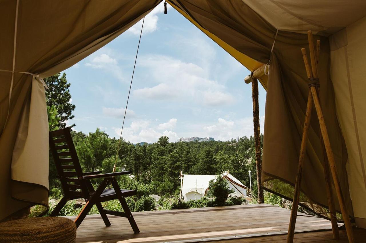 Under Canvas Mount Rushmore Otel Keystone Dış mekan fotoğraf